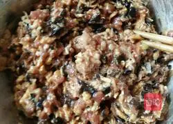 Illustration of how to make wontons 4