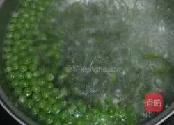 Pineapple Fried Rice Recipe Illustration 5