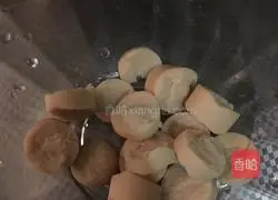 Illustration of how to make noodles 3