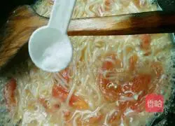 Illustration of how to make tomato noodles 10