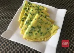 Illustration of how to make cilantro and green onion egg pancake 11