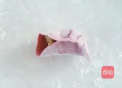 Illustration of how to make beet juice noodle dumplings 8