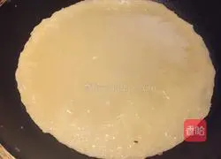 Illustration of how to make ham sausage and egg burritos 4