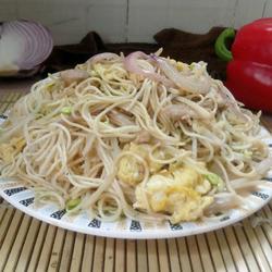 Egg fried noodles