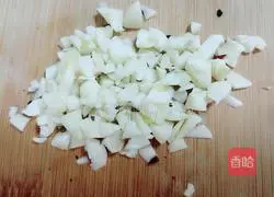 Illustration of how to make zucchini and egg stuffed buns 6