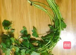 Illustration of how to make small wontons (authentic Fujian snacks) 4