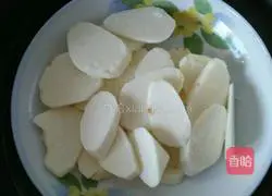 Illustration of how to make yam and milk-flavored steamed buns 1