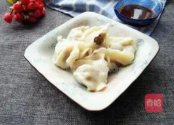Illustration of how to make mushroom and beef dumplings 9