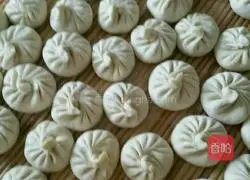 Illustration of how to make celery buns 4