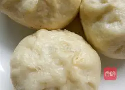 Illustration of how to make rotten meat and cowpea buns 10