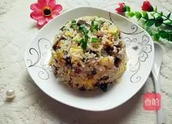 Illustration of how to make fragrant beef and egg fried rice 9
