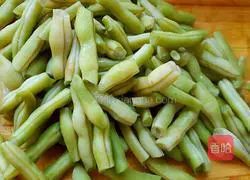 Illustration of how to make kidney bean dumplings 2