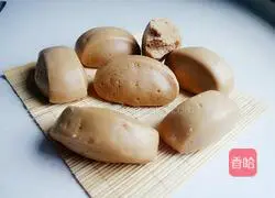 Illustration of homemade brown sugar steamed buns 17