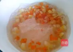 Illustration of how to make sweet shrimp, colorful and vegetable fried rice 3