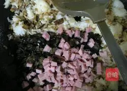 Illustration of how to make fried rice 12