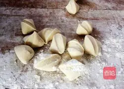 Illustration of how to make mackerel dumplings 13