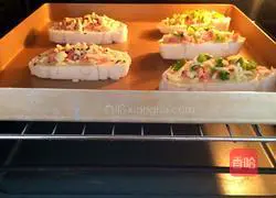 Illustration of how to make cheese steamed bun slices 8