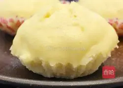 Illustration of how to make egg steamed buns without fermentation 13