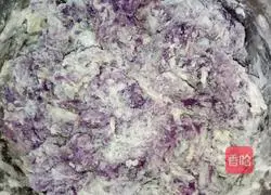 Illustration of how to make purple sweet potato rose buns 5