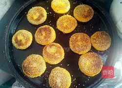 Illustration of how to make Zhixiang pumpkin cake 13