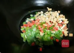 Illustration of how to make fried rice with soy sauce 5