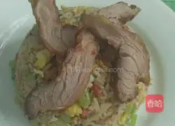 Illustration of how to make celery and egg fried rice 8