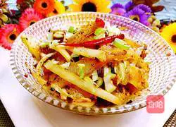 Illustration of Laoganma's vegetarian fried cakes 8