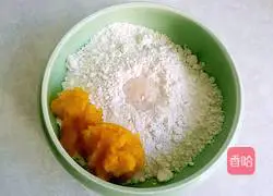 Illustration of how to make Pooh Steamed Buns with Bean Paste 4