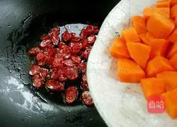 Cantonese style sausage fried rice recipe 4