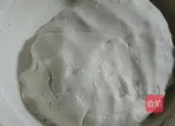 Illustration of making handmade brown sugar glutinous rice balls 2