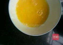 Illustration of how to make pan-fried steamed buns 3