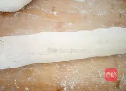 Illustration of how to make milk-flavored steamed buns 8