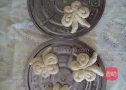 Illustration of how to make butterfly steamed buns 20