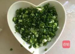 Illustration of how to make wontons 2