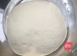 Illustration of how to make dumplings stuffed with pork and cabbage 2