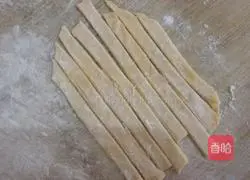 Illustration of how to make sunflower buns 20