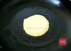 Illustration of how to make French pancakes 5