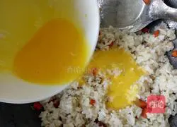 Golden Egg Fried Rice Recipe Illustration 3