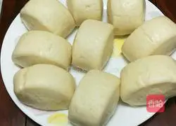 Illustration of homemade knife-cut steamed buns 4