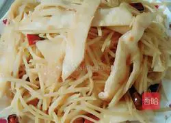 Illustration of how to make fried potato pancakes 5