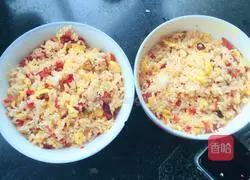 Illustration of how to make sausage and egg fried rice 8