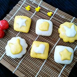 Cute graphic steamed buns