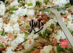 Illustration of homemade egg fried rice 13