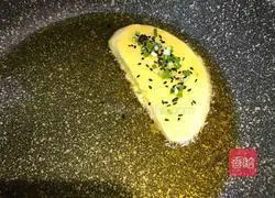 Illustration of how to make pan-fried steamed buns 6