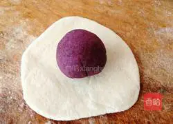 Illustration of how to make purple potato blossom steamed buns 9