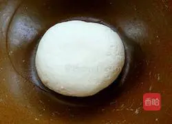 Illustration of how to make Cantonese steamed buns 6