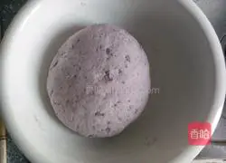 Illustration of how to make purple sweet potato buns 6