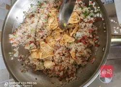 Egg Fried Rice Recipe Illustration 10