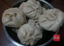 Illustration of how to make eggplant stuffed buns 10