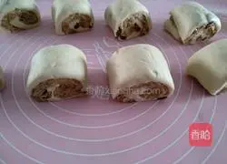  Illustration of how to make red date steamed buns 10